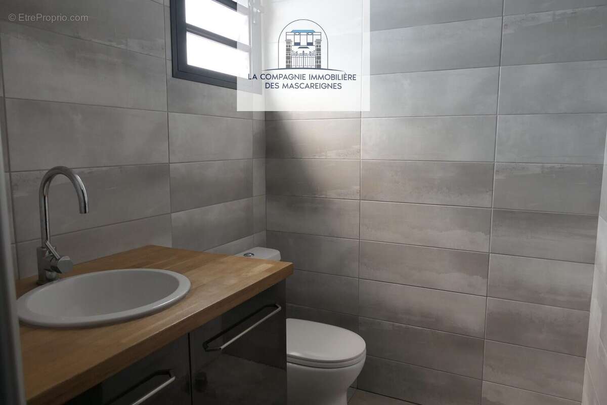 Maison à SAINT-DENIS