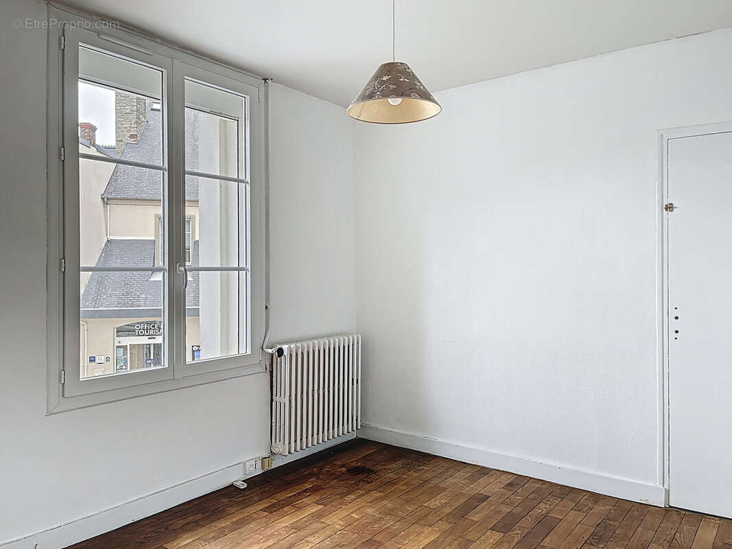 Appartement à COUTANCES