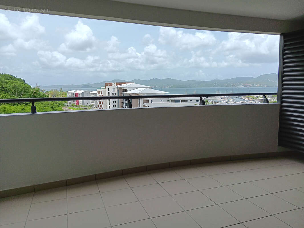 Appartement à FORT-DE-FRANCE