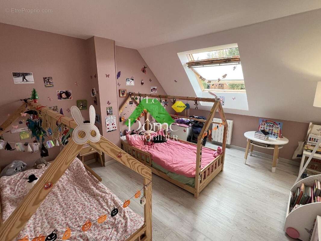 Maison à SAINTE-GENEVIEVE