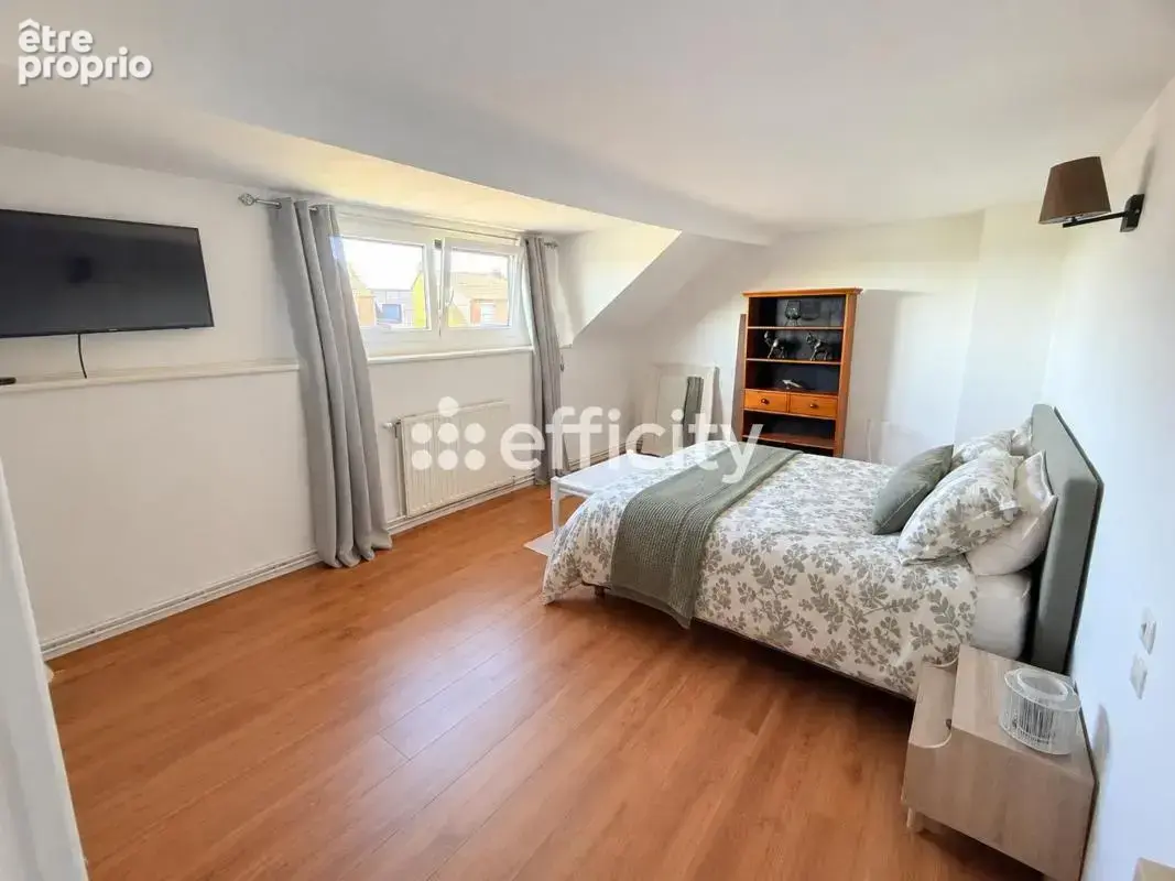 Maison 7 pièces 144 m² à vendre à Perenchies (59840) - photo 4