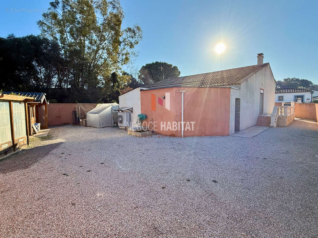 Maison à AIGUES-VIVES