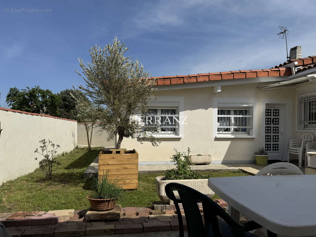 Maison à BEGLES