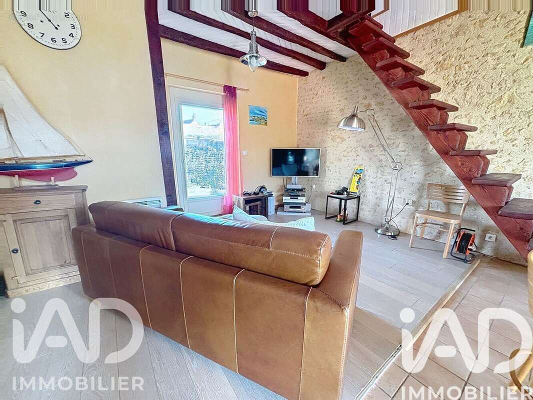 Photo 5 - Maison à LE BREIL-SUR-MERIZE