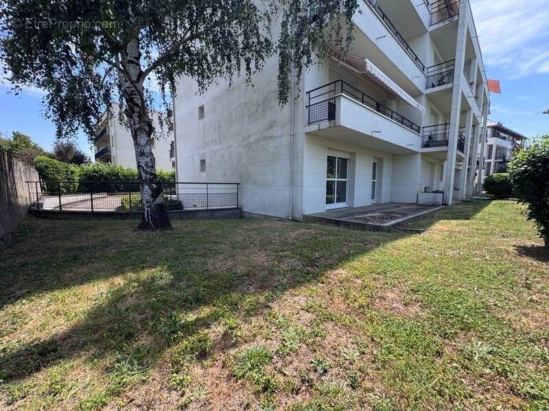 Appartement à SAINT-CYR-SUR-LOIRE