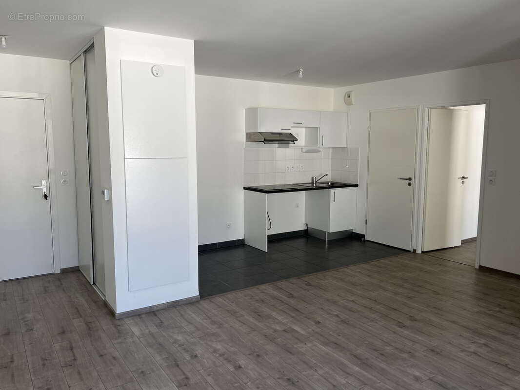 Appartement à SAINT-SEBASTIEN-SUR-LOIRE