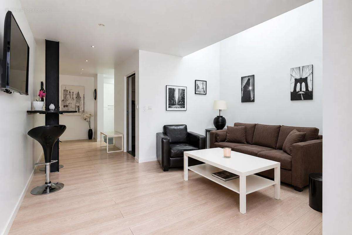 Maison rénovée de 285 m² avec 3 logements à Tourcoing - photo 12