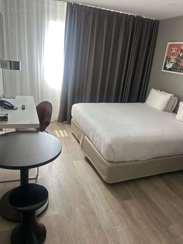 Appartement à MARSEILLE-5E