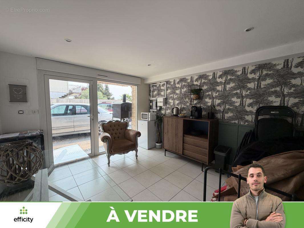 Maison 169 m² à Migne-Auxances  - photo 10