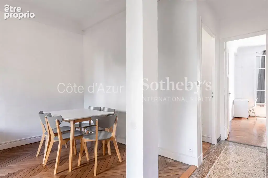 Nice Gambetta – Appartement 3 Pièces Rénové avec Charme, style Art Déco et Calme - photo 7
