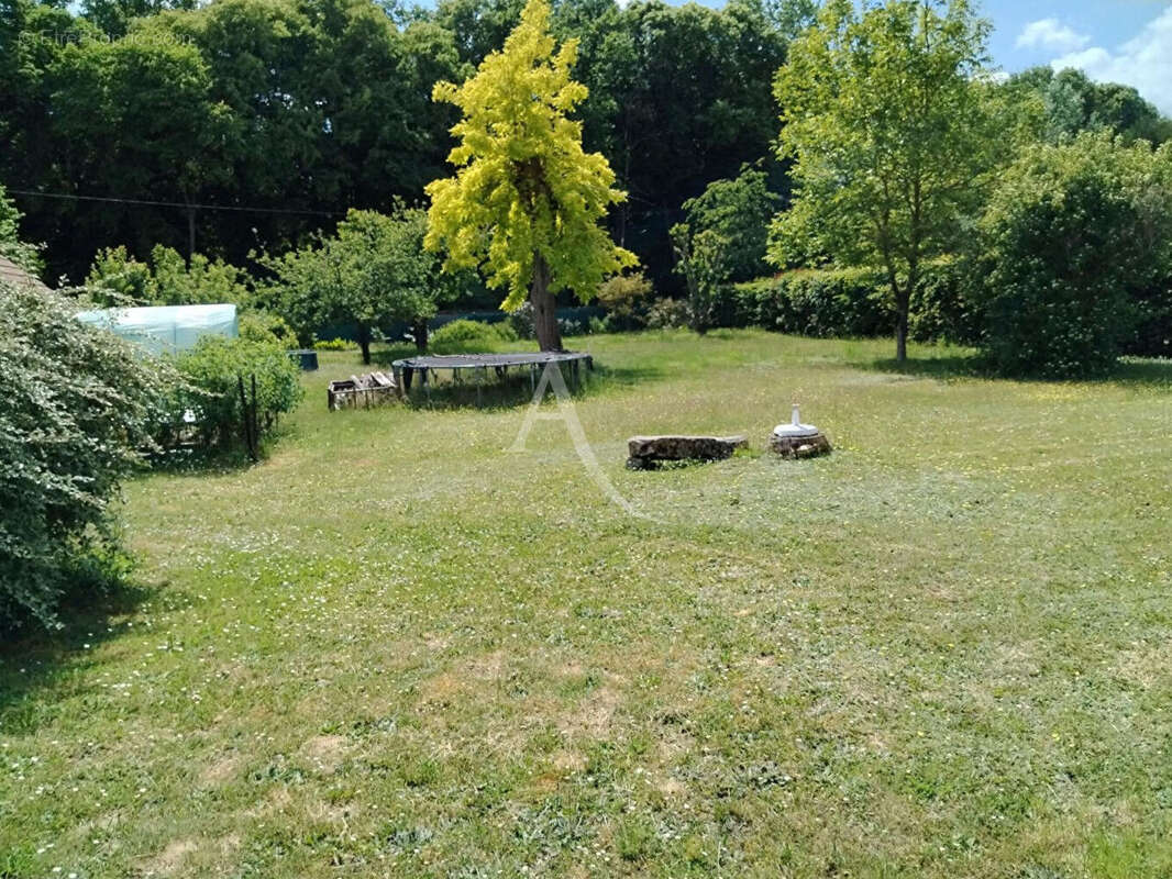 Maison à GERMIGNY-L'EVEQUE