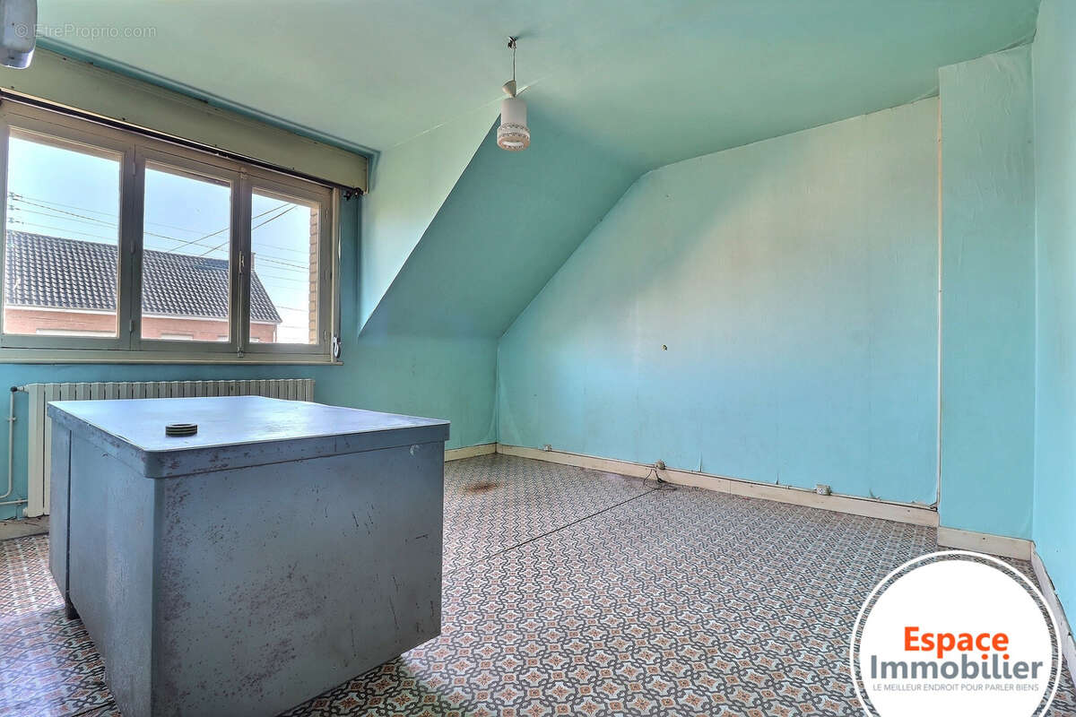 Maison à NEUVILLE-SUR-ESCAUT