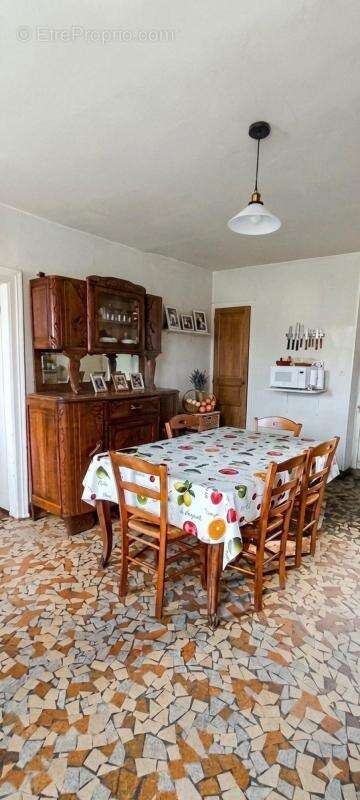 Maison à CONCHES-EN-OUCHE