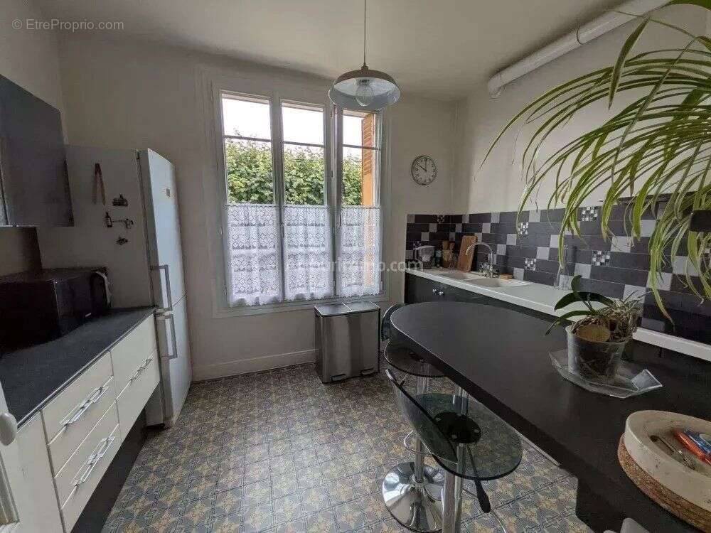 Vente Maison Champs-sur-marne(77420) 415 000ï¿œ - photo 5