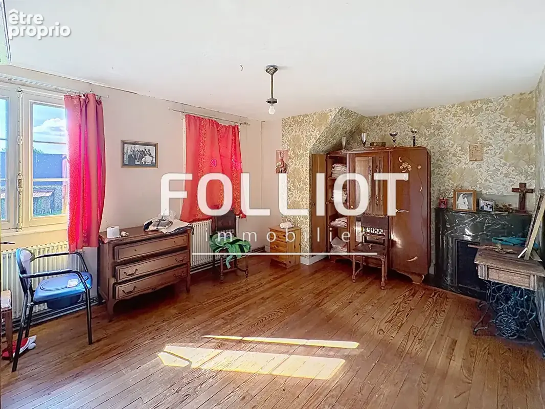Maison en pierre avec plus de 4 hectares de terrain - Bacilly - photo 9