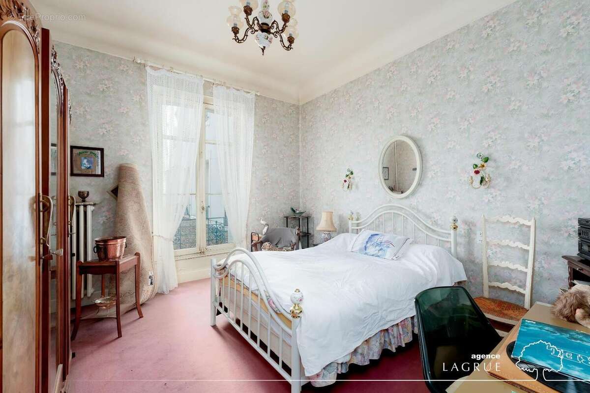   - Appartement à VICHY