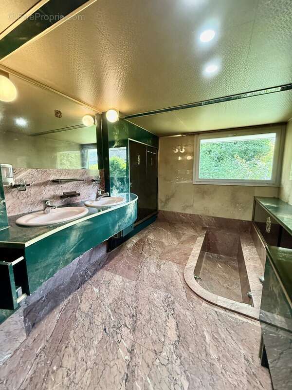 Maison à BOIS-GUILLAUME