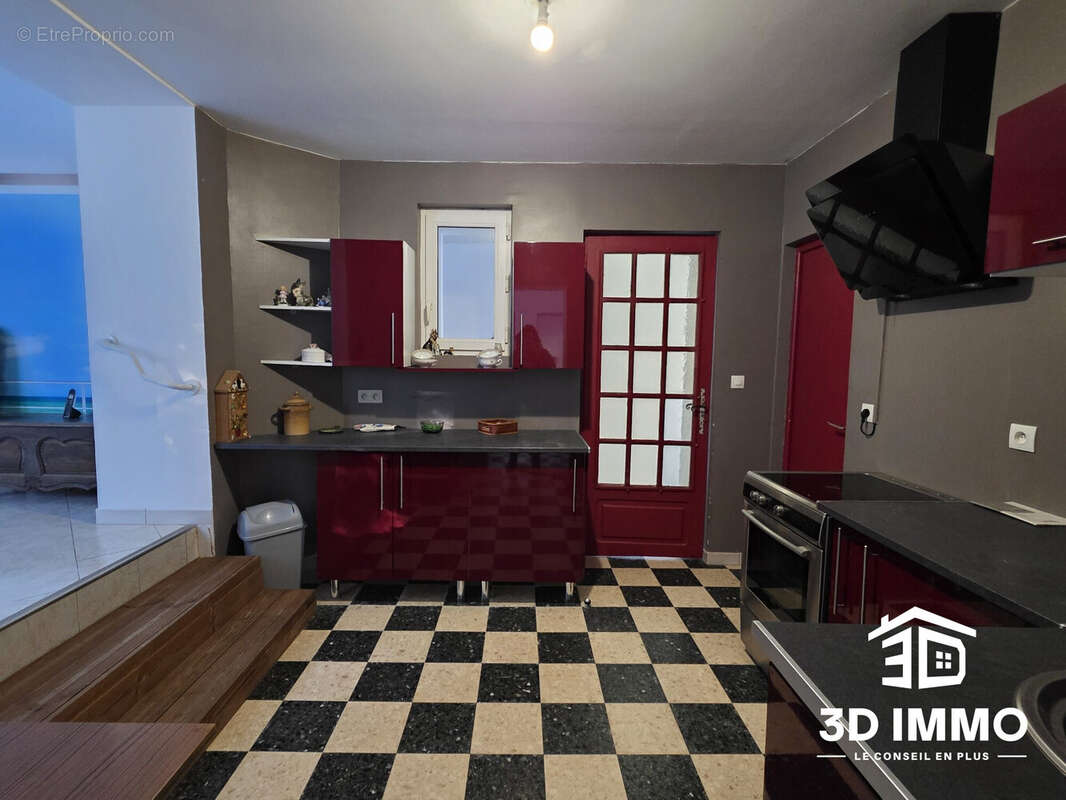 Maison à SAINS-DU-NORD