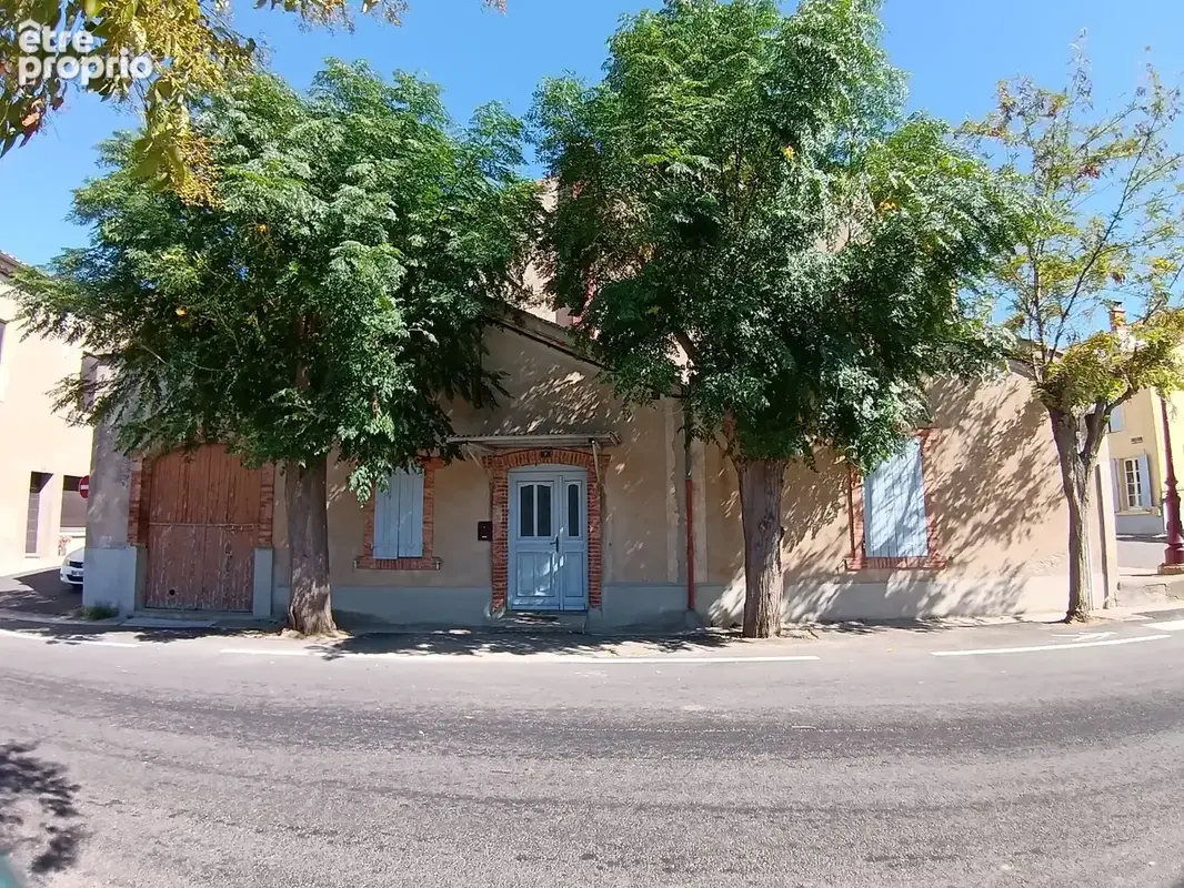 Poilhes - Maison vigneronne avec vue sur le Canal du Midi, garages et T2 indépendant - photo 2