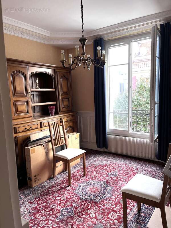 Appartement à ASNIERES-SUR-SEINE