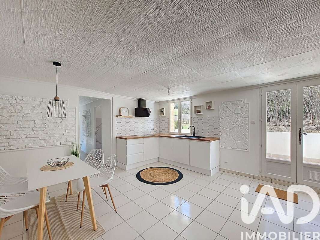 Maison 65 m² à Clumanc  - photo 8