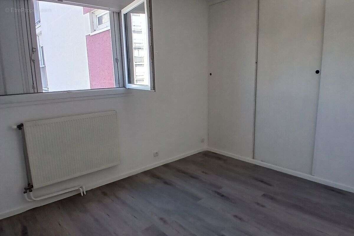 Appartement à MARSEILLE-11E