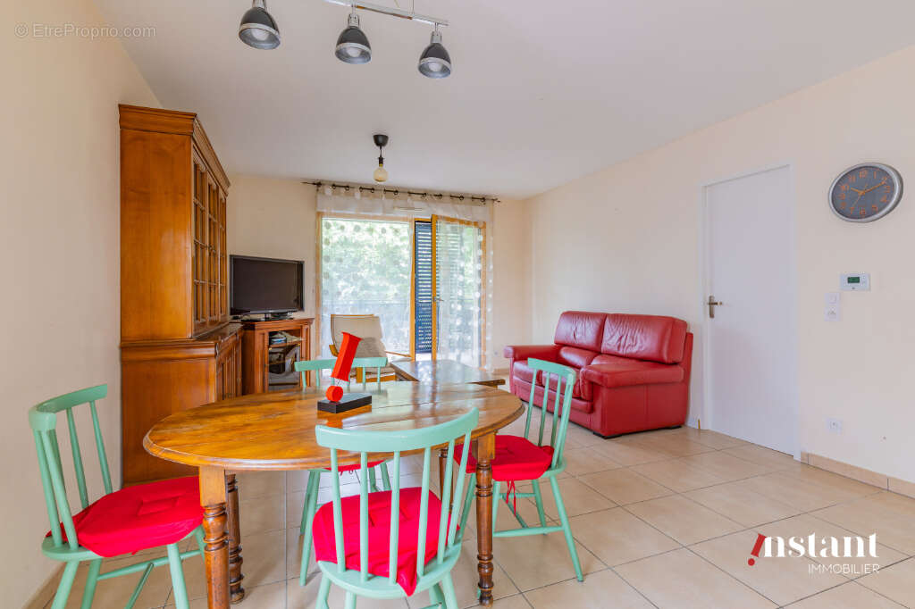 Appartement à BRON