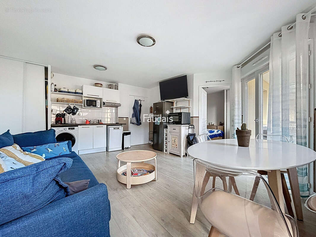Appartement 43 m² à Grandcamp-Maisy  - photo 5