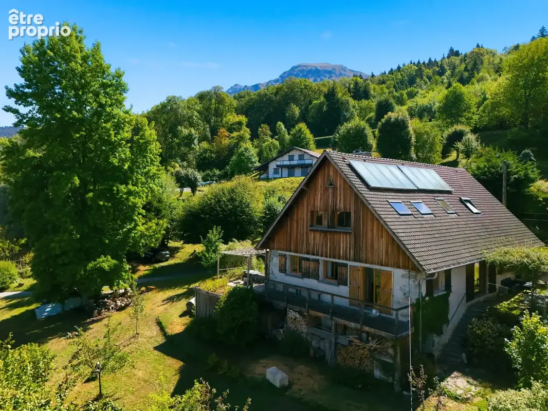 Maison à SAINT-MARTIN-D'URIAGE