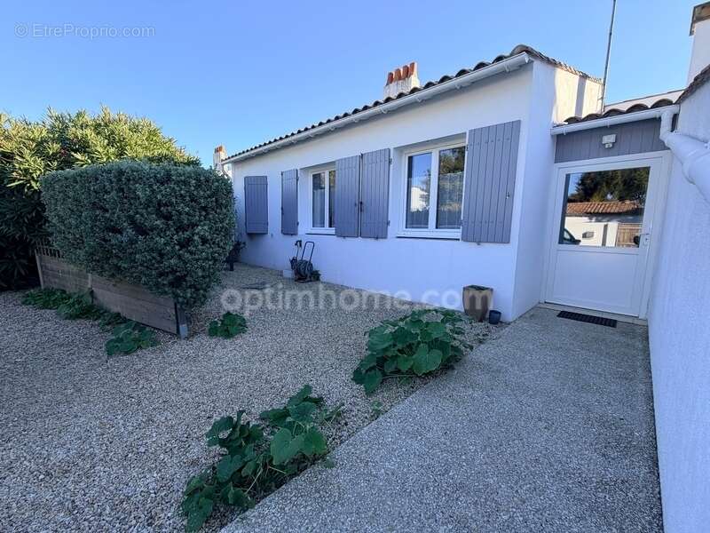 Maison à SAINT-MARTIN-DE-RE