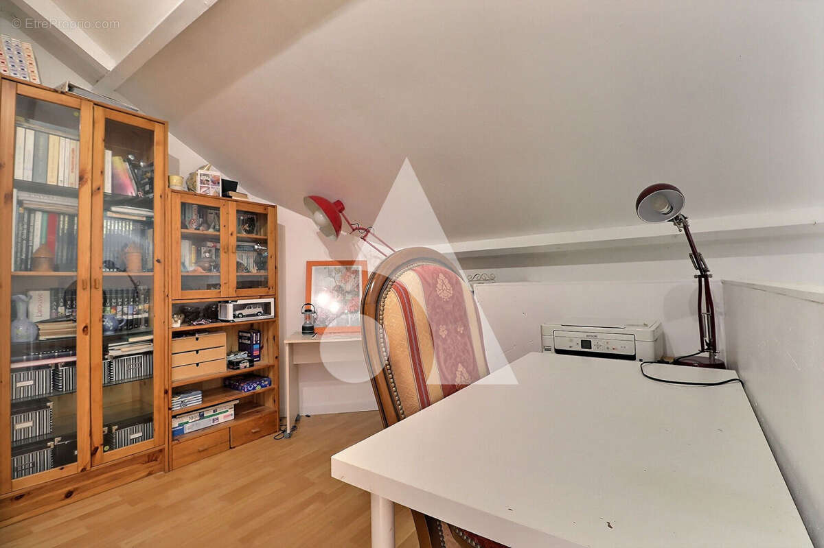 Maison à LES PAVILLONS-SOUS-BOIS