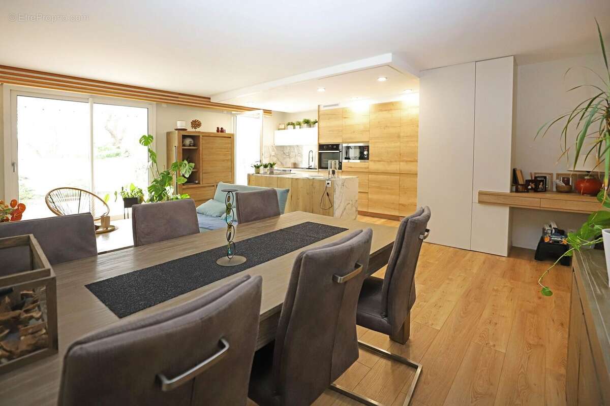 Appartement à MONTREUIL