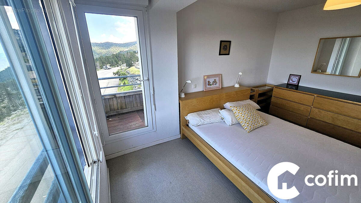 Appartement à ARETTE
