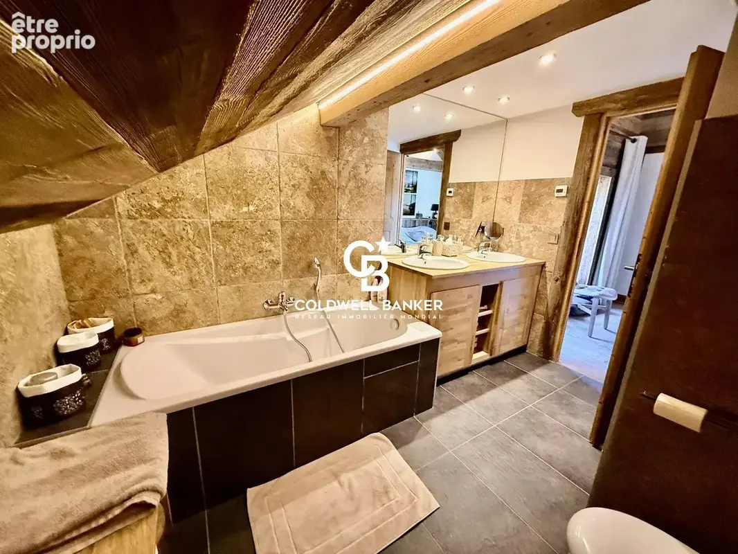 Appartement duplex 131 m2 à vendre à Megève centre village - photo 15