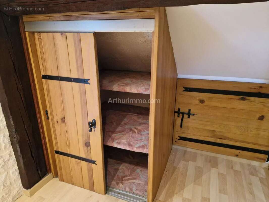 Maison à CHAMPCUEIL