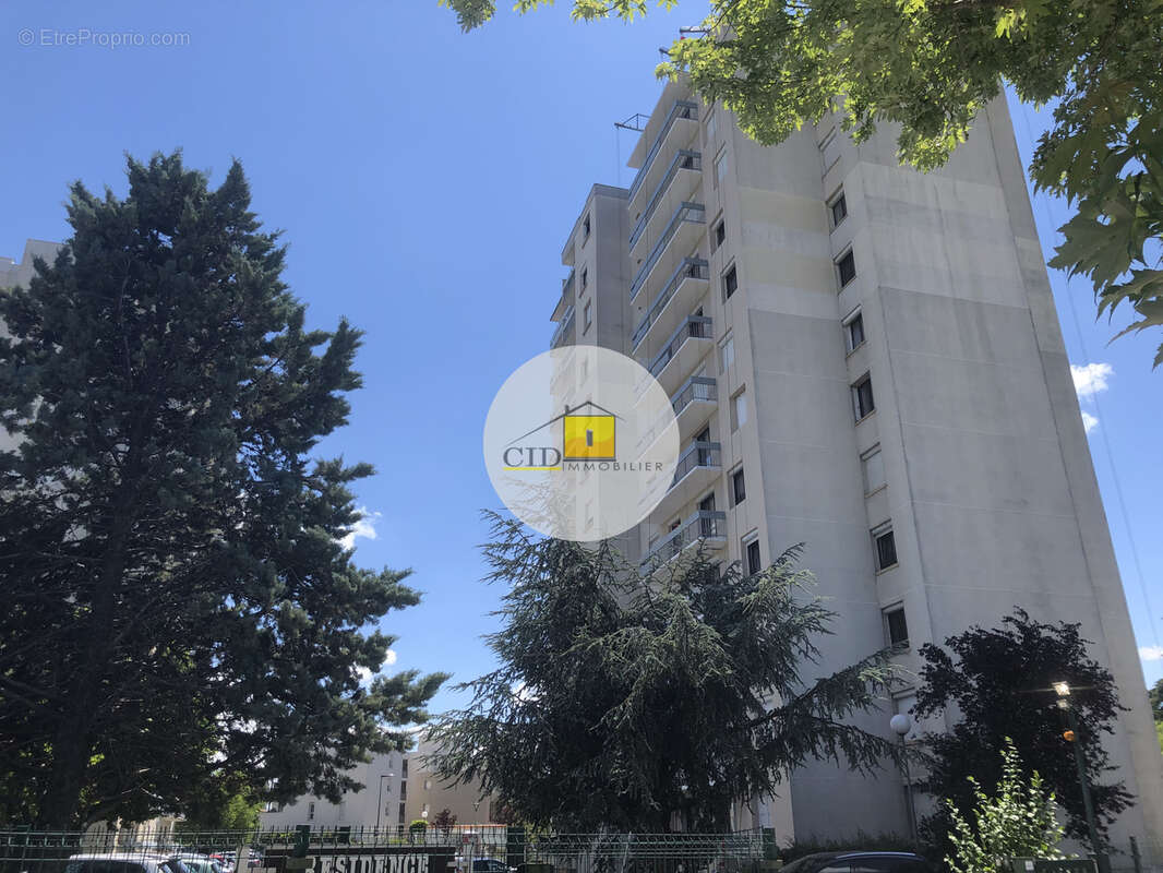 Appartement à SAINT-PRIEST