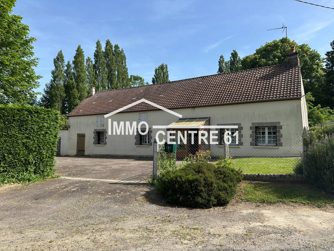 Maison à LA FERTE-MACE
