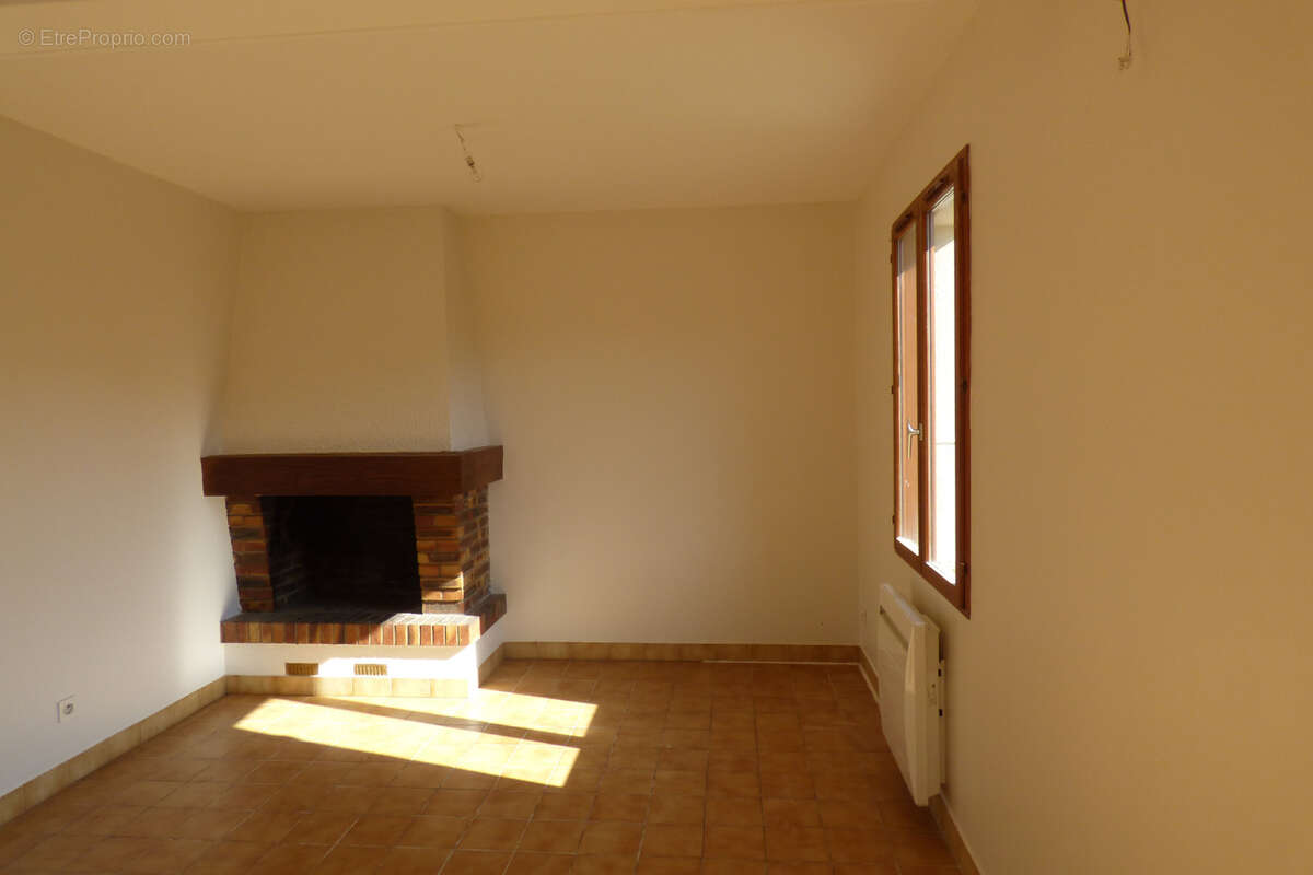 Maison à FLEURY-LES-AUBRAIS