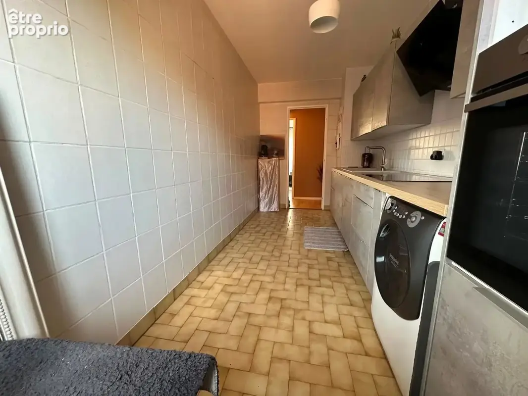 Paris 17ème Guy Môquet. 3 pièces 2 chambres. - photo 6