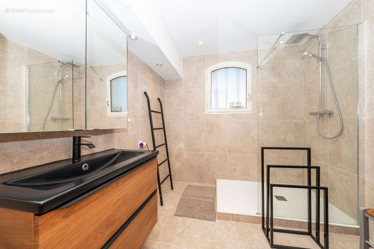 Maison à LA COLLE-SUR-LOUP