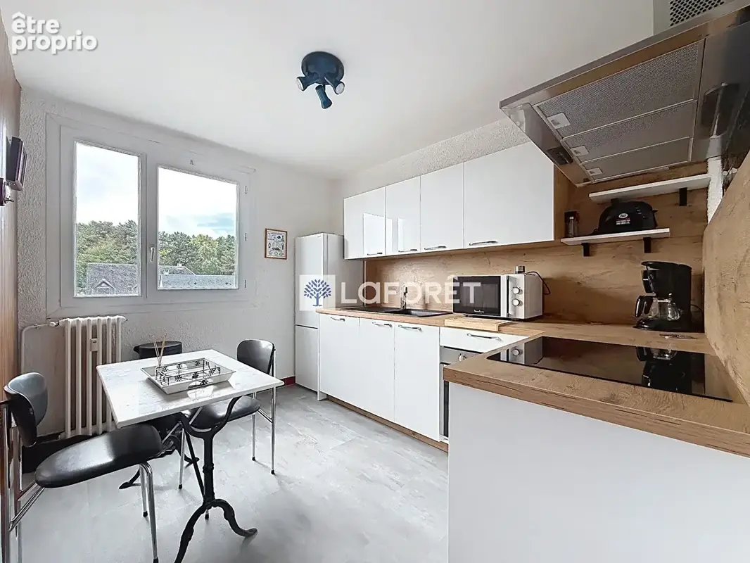 Fécamp  -83 m² -dernier étage avec ascenseur -appartement rénové - photo 2
