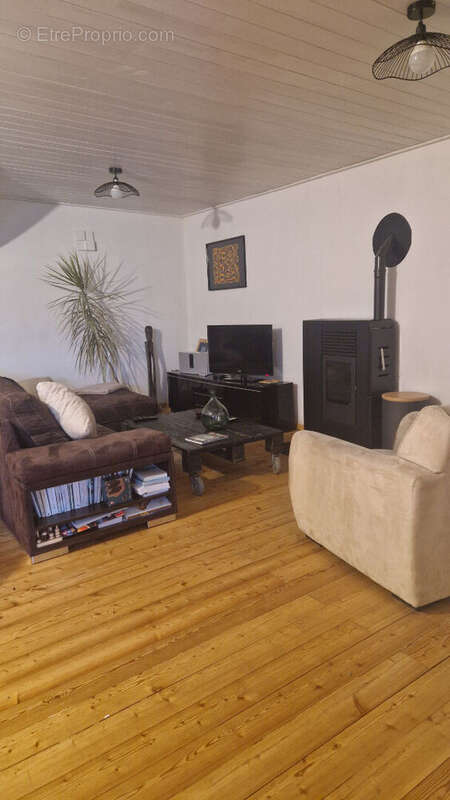 Maison à SAINT-SENOUX