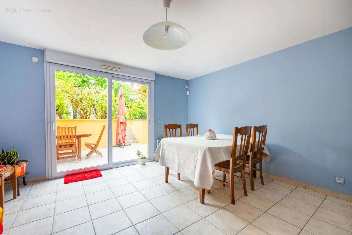 Maison à VIROFLAY