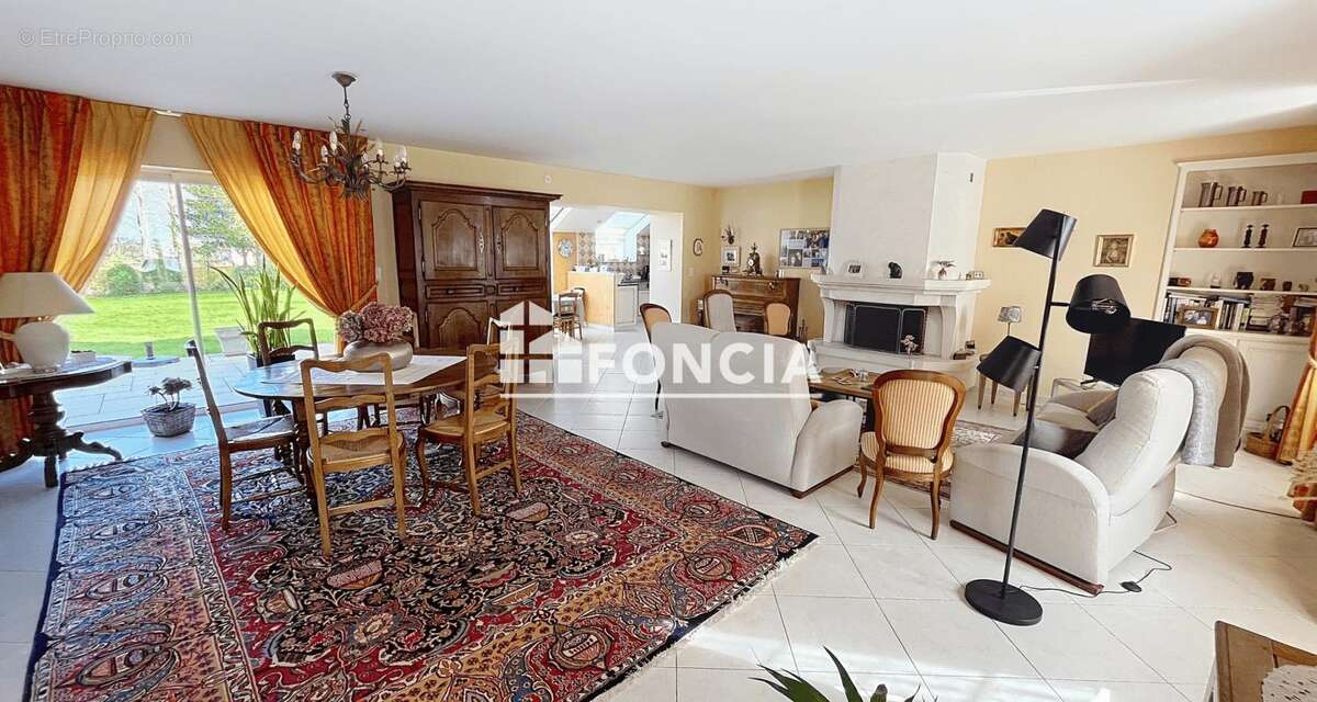 Maison à CERISY-BELLE-ETOILE