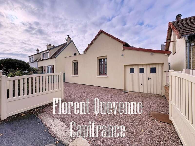 Maison à MEZIDON-CANON