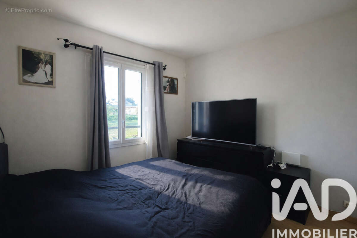 Photo 7 - Maison à MARINES