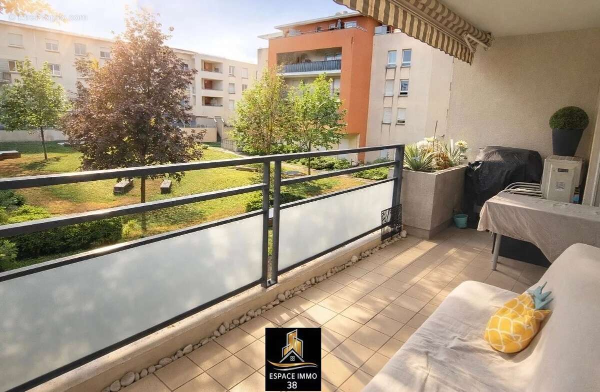 Appartement à ECHIROLLES