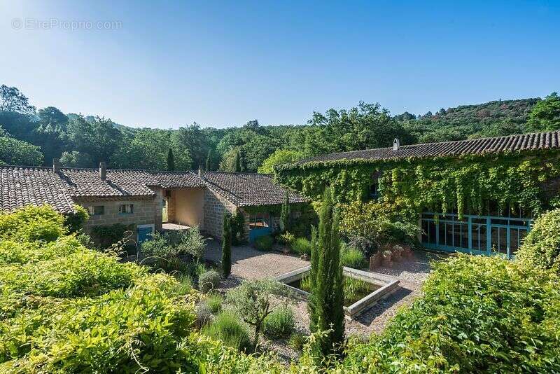 Maison à UZES