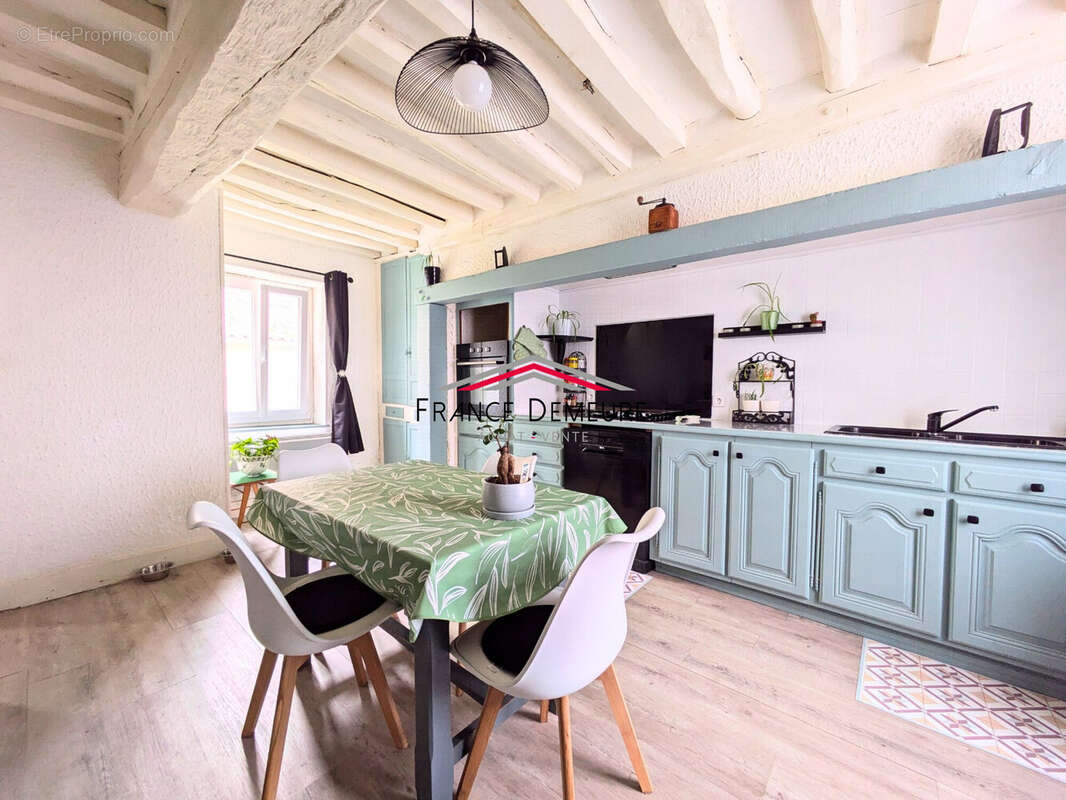 Maison à AMBLAINVILLE