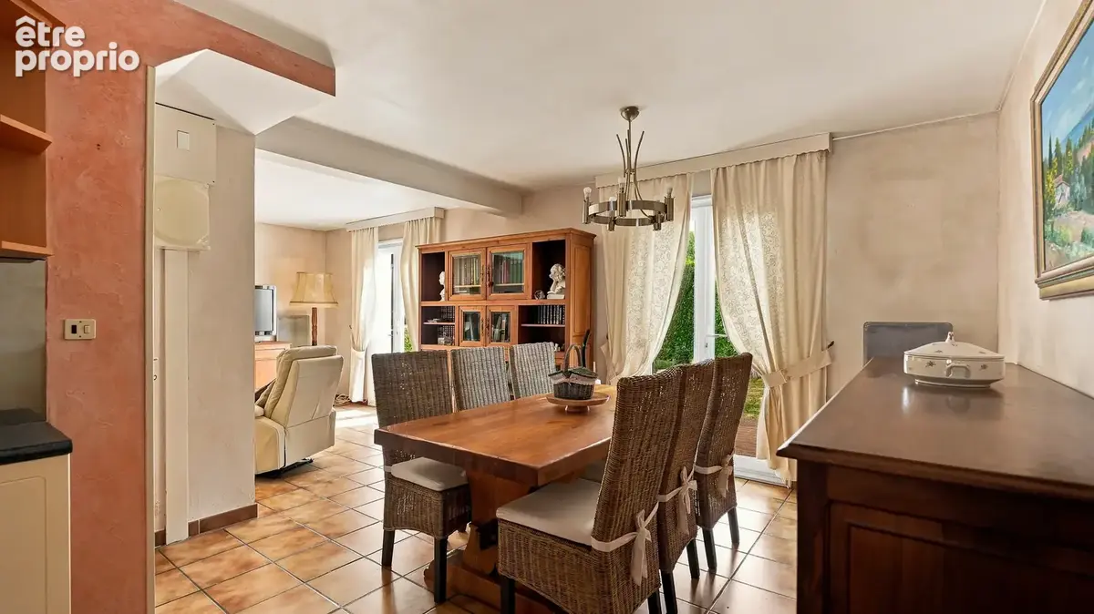 Maison 6 pièces 155 m² à vendre à Blanzat (63112) - photo 4